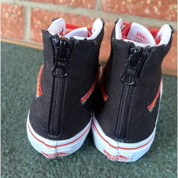 Vans SK8-Hi Zip Chenille Rainbow Kids Size 3.5 - Picture 12 of 14